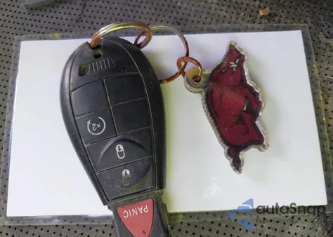 2010 Dodge Ram 1500 Laramie из США, поврежденный, VIN 1D7RV1CT2AS186687